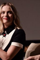 Margot Robbie - Deadline Hollywood Presents THE CONTENDERS 2017 in LA