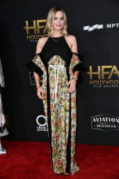 Margot Robbie - Hollywood Film Awards 2017 in Los Angeles