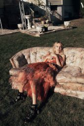 Margot Robbie - Photoshoot for Vogue Australia 2017