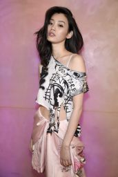 Ming Xi - Victoria’s Secret Fashion Show 2017 in Shanghai - Backstage