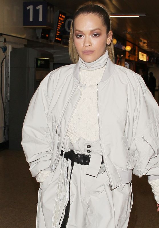 Rita Ora at London Euston Station 10/11/2017