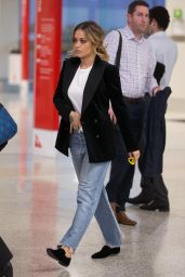 Rita Ora - Leaving The Project in Melbourne 11/21/2017