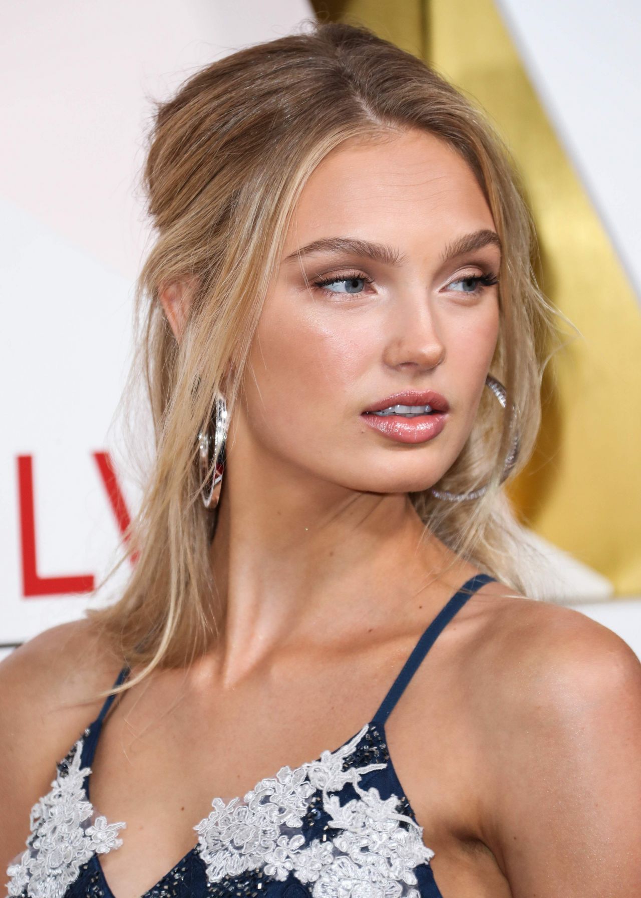 Romee Strijd – #REVOLVEawards 2017 in Hollywood • CelebMafia