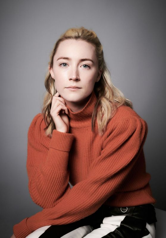 Saoirse Ronan – Deadline Hollywood presents The Contenders 2017 Portrait Studio in LA