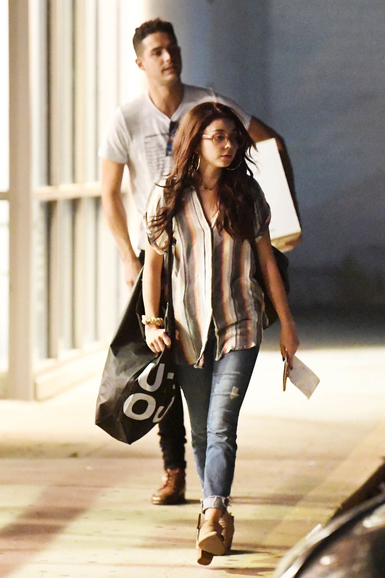 Sarah Hyland and Her New Boyfriend Wells Adams - Shopping at Urban