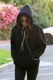 Selena Gomez at Hot Pilates in WeHo, Los Angeles 11/03/2017