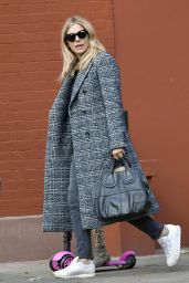 Sienna Miller Fall Style - New York City 11/27/2017
