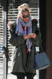 Sienna Miller Street Style - Out in NY 11/21/2017