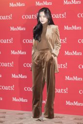 Son Na-eun – MaxMara Coats Collection Exhibition in Seoul