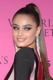 Taylor Hill – VS Angels Viewing Party in New York