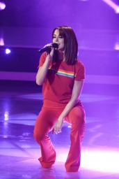 Vanessa Mai Performs Live at Stars und Storys 2017 in Suhl 11/24/2017
