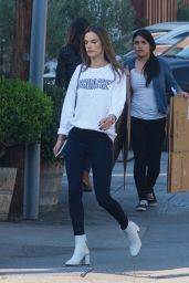 Alessandra Ambrosio -  Shopping in Brentwood 12/06/2017