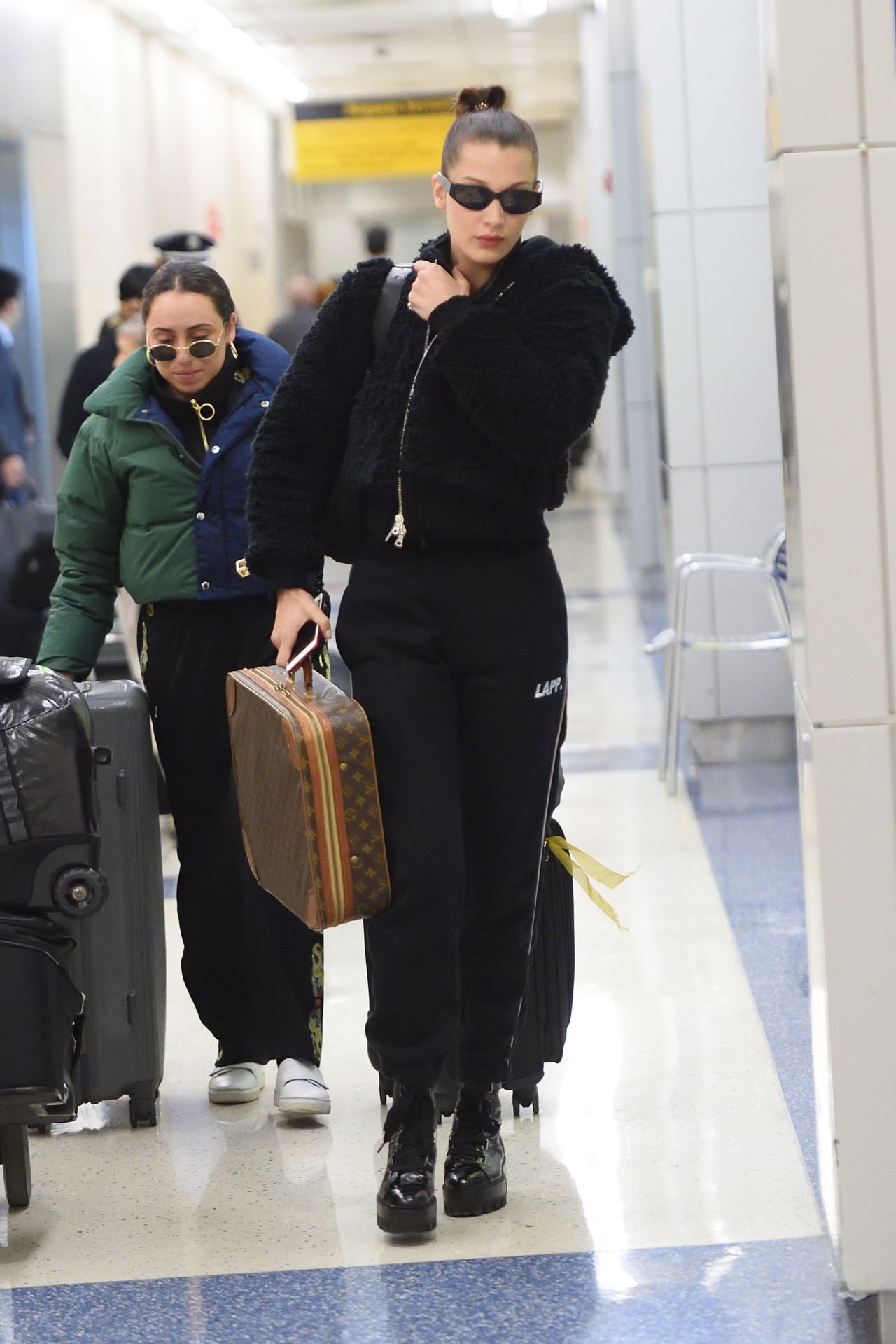 Bella Hadid Arriving to New York City 12/10/2017 • CelebMafia