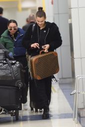 Bella Hadid Arriving to New York City 12/10/2017