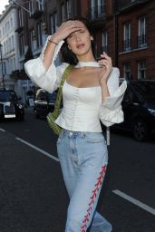 Bella Hadid Cool Street Style - London 12/08/2017