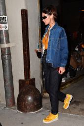 Bella Hadid Street Fashion - New York City 12/11/2017