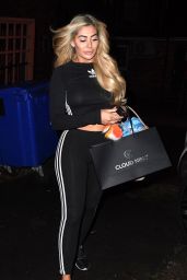 Chloe Ferry - Leaving Dreamgirlz Hair Extension Boutique in Newcastle