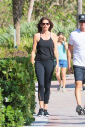 Cindy Crawford and Rande Gerber Take a Stroll in Miami Beach 12/06/2017