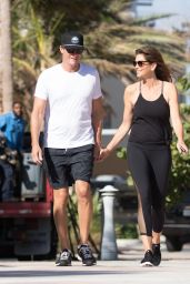 Cindy Crawford and Rande Gerber Take a Stroll in Miami Beach 12/06/2017