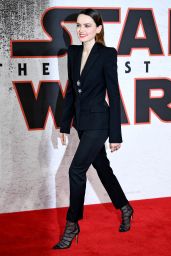 Daisy Ridley - "Star Wars: The Last Jedi" Film Photocall in London