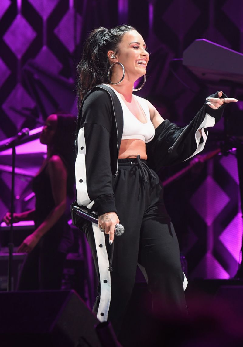 Demi Lovato - Power 96.1's Jingle Ball 2017 in Atlanta • CelebMafia