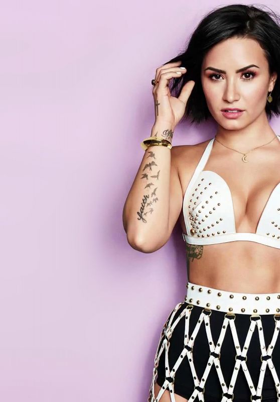 Demi Lovato Wallpapers