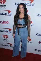 Demi Lovato – Z100s Jingle Ball 2017 in NYC