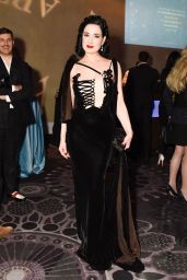 Dita Von Teese - American Ballet Theatre Holiday Benefit Gala in Los Angeles