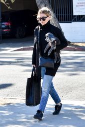 Ellen Pompeo Casual Style - Out in Los Angeles 12/21/2017