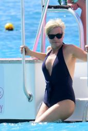 Emma Forbes in Swimsuit - Sandy Lane Hotel in Barbados 12/28/2017