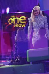 Gwen Stefani - BBC The One Show in London 12/01/2017