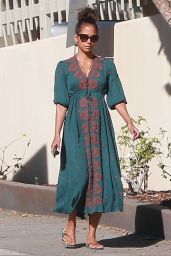 Halle Berry - Stops By a Nail Salon in West Hollywood