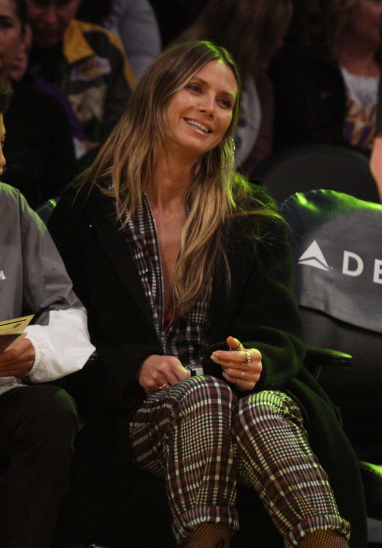 Heidi Klum at the Lakers Game at Staples Center in LA