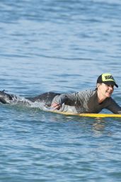 Helen Hunt Candids - Surfing in Hawaii 12/19/2017