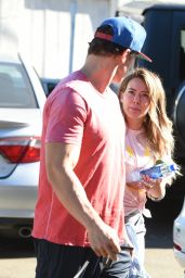 Hilary Duff - Goes to the Gym in Los Angeles 12/13/2017