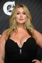 Hunter McGrady – SI Sportsperson of the Year Awards 2017 in NYC