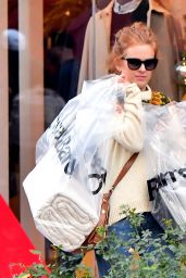 Isla Fisher Shopping at the Grove in LA