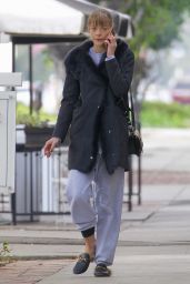 Jaime King - Grabbing a Cold Beverage From Alfred Coffee in West Hollywood