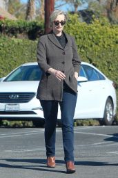 Jane Lynch Shopping With a Mystery Man in Hollywood