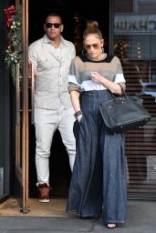 Jennifer Lopez and Alex Rodriguez at South Beverly Grill in Beverly Hills