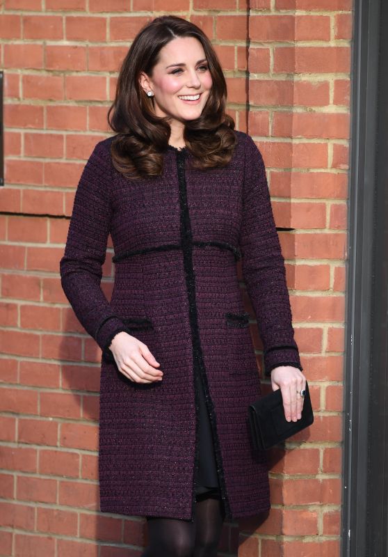 Kate Middleton - "Magic Mums" Community Christmas Party in London