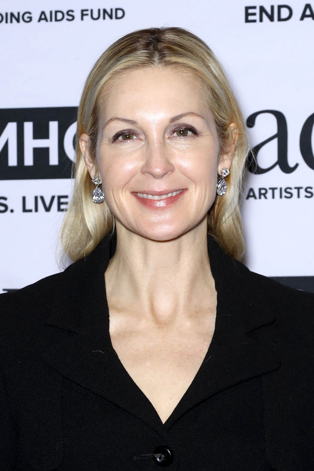 Kelly Rutherford – ACRIA Holiday Dinner in New York 12/14/2017