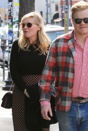 Kirsten Dunst and Jesse Plemons Take His Parents Out For Lunch
