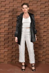 Kristen Stewart – Chanel Fashion Show in Hamburg