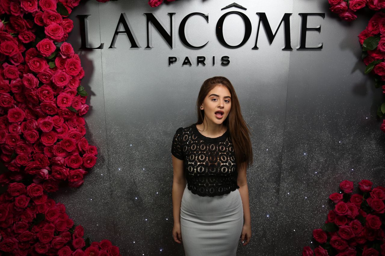 Lauren Giraldo - Lancome X Vogue Holiday Party in LA • CelebMafia