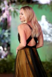 Madison Iseman – “Jumanji: Welcome to the Jungle” Premiere in Los Angeles