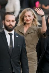 Margot Robbie - Arriving to Appear on Jimmy Kimmel Live! in Los Angeles 12/04/2017
