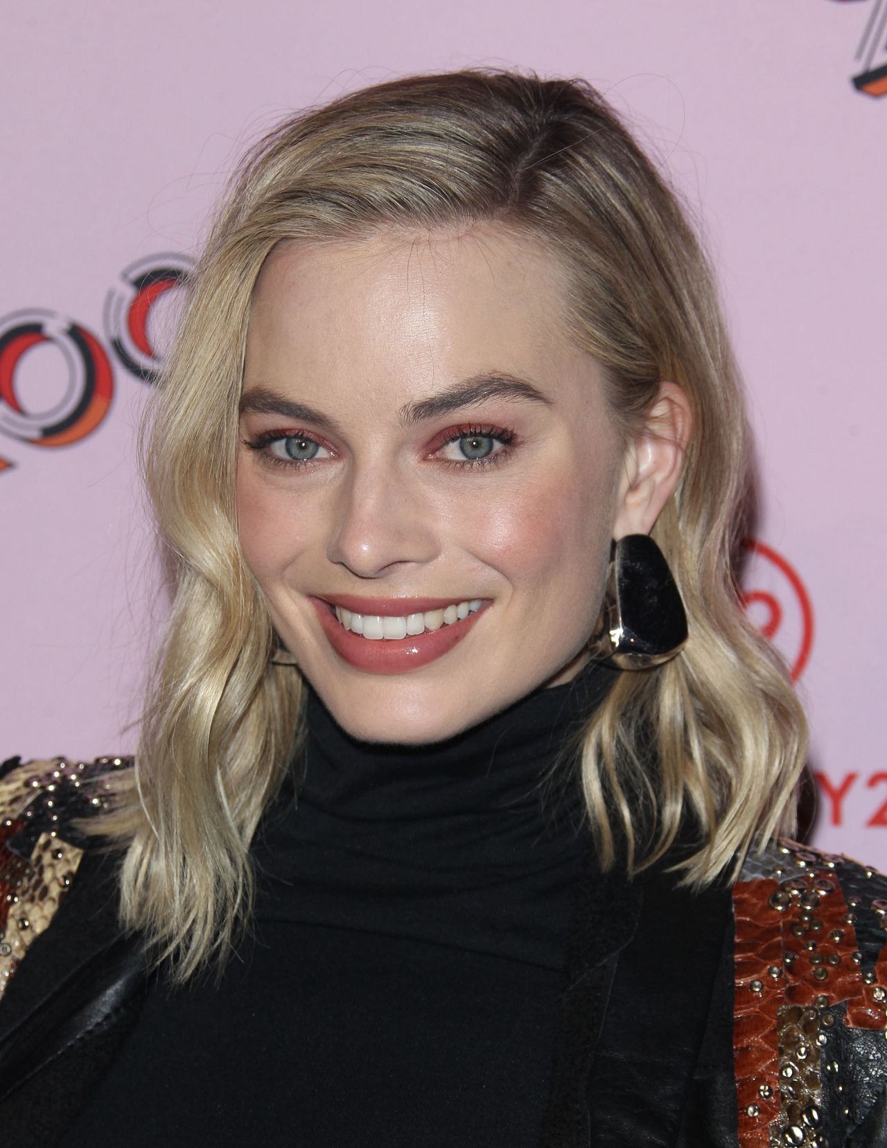 Margot Robbie -“Refinery 29: Turn it into Art” Opening Night in Los