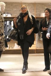 Mariah Carey - Leaving Louis Vuitton 12/23/2017