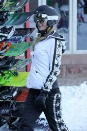 Paris Hilton in Aspen